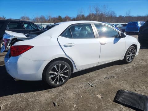 2018 Toyota Corolla, VIN 2T1BURHE3JC013334. Фото 3 з 6 з аукціону Copart. Каталог авто зі США OpenDataCar.