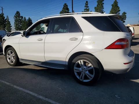 2015 Mercedes-benz ML-Class, VIN 4JGDA5JB4FA597390. Фото 2 з 6 з аукціону Copart. Каталог авто зі США OpenDataCar.