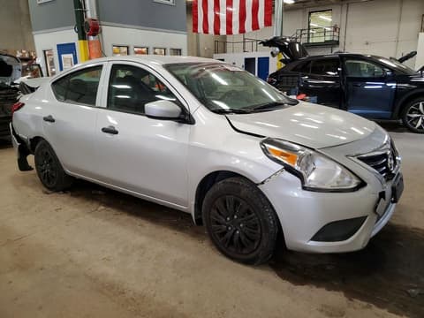 2017 Nissan Versa, VIN 3N1CN7AP8HL863567. Фото 4 з 6 з аукціону Copart. Каталог авто зі США OpenDataCar.