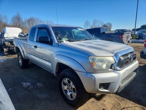 2013 Toyota Tacoma, VIN 5TFUX4EN6DX019805. Zdjęcie 4 z 6 z aukcji Copart. Katalog aut z USA OpenDataCar.