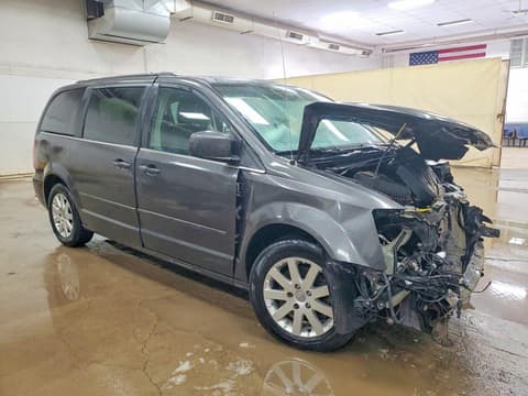 2015 Chrysler Town & Country, VIN 2C4RC1AG0FR676737. Фото 4 из 6 с аукциона Copart. Каталог авто из США OpenDataCar.
