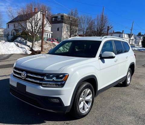 2019 Volkswagen Atlas, VIN 1V2WR2CA6KC574585. Фото 2 з 6 з аукціону Copart. Каталог авто зі США OpenDataCar.