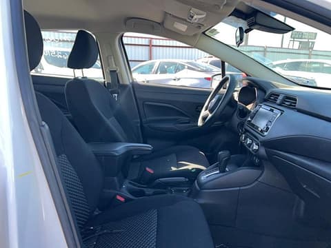 2022 Nissan Versa, VIN 3N1CN8DV4NL843666. Фото 5 з 6 з аукціону Copart. Каталог авто зі США OpenDataCar.