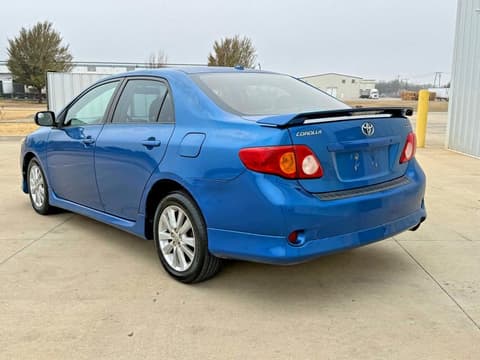 2010 Toyota Corolla, VIN 1NXBU4EE9AZ298000. Фото 3 з 6 з аукціону Copart. Каталог авто зі США OpenDataCar.