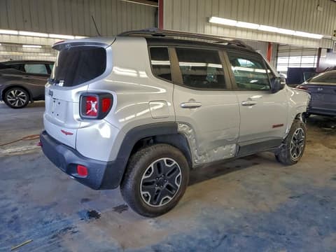 2017 Jeep Renegade, VIN ZACCJBCB9HPE82329. Фото 3 з 6 з аукціону Copart. Каталог авто зі США OpenDataCar.
