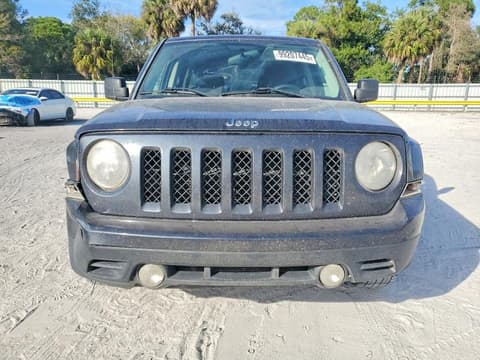 2014 Jeep Patriot, VIN 1C4NJPBA0ED632370. Фото 5 з 6 з аукціону Copart. Каталог авто зі США OpenDataCar.