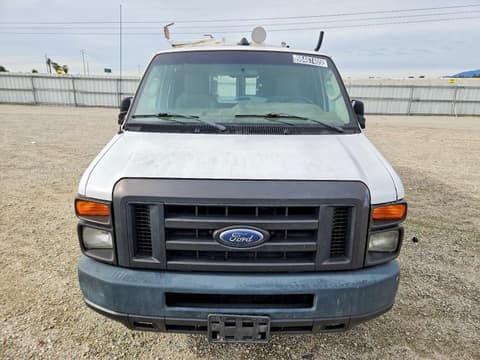 2010 Ford E-250, VIN 1FTNE2EL1ADA17826. Фото 5 из 6 с аукциона Copart. Каталог авто из США OpenDataCar.