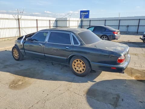 2001 Jaguar Vandenplas, VIN SAJDA24CX1LF39339. Фото 2 з 6 з аукціону Copart. Каталог авто зі США OpenDataCar.