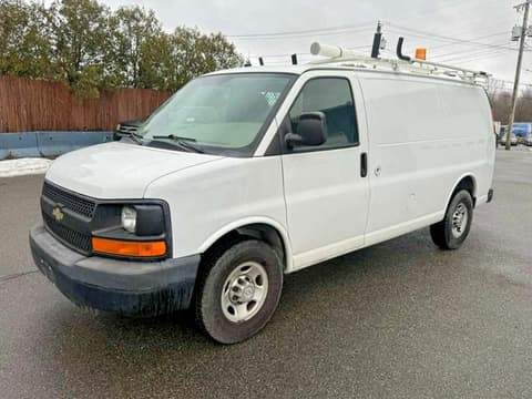 2011 Chevrolet Express 2500, VIN 1GCWGFCA8B1181102. Фото 2 з 6 з аукціону Copart. Каталог авто зі США OpenDataCar.