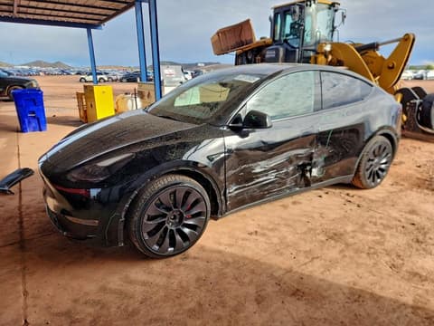 2023 Tesla Model Y, VIN 7SAYGDEFXPF776976. Фото 1 з 6 з аукціону Copart. Каталог авто зі США OpenDataCar.