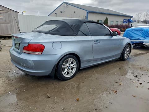 2009 Bmw 1 Series, VIN WBAUL73599VJ76891. Фото 3 из 6 с аукциона Copart. Каталог авто из США OpenDataCar.