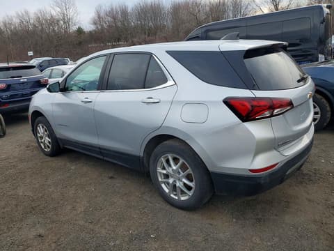 2022 Chevrolet Equinox, VIN 3GNAXUEV8NL122425. Фото 2 из 6 с аукциона Copart. Каталог авто из США OpenDataCar.