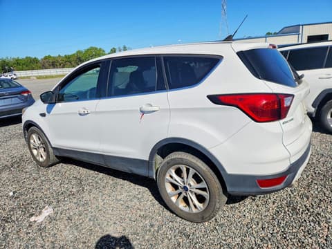 2019 Ford Escape, VIN 1FMCU0GD0KUC34589. Фото 2 з 6 з аукціону Copart. Каталог авто зі США OpenDataCar.