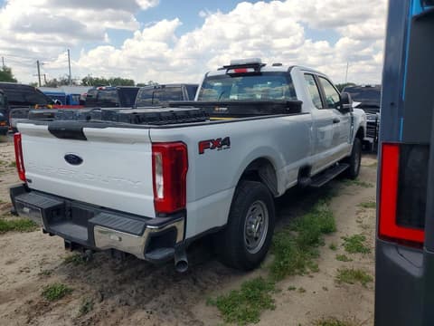 2025 Ford F-350 Super Duty, VIN 1FT8X3BA6SED23366. Фото 3 з 6 з аукціону Copart. Каталог авто зі США OpenDataCar.