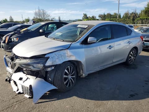 2018 Nissan Sentra, VIN 3N1AB7AP4JY239905. Фото 1 з 6 з аукціону Copart. Каталог авто зі США OpenDataCar.