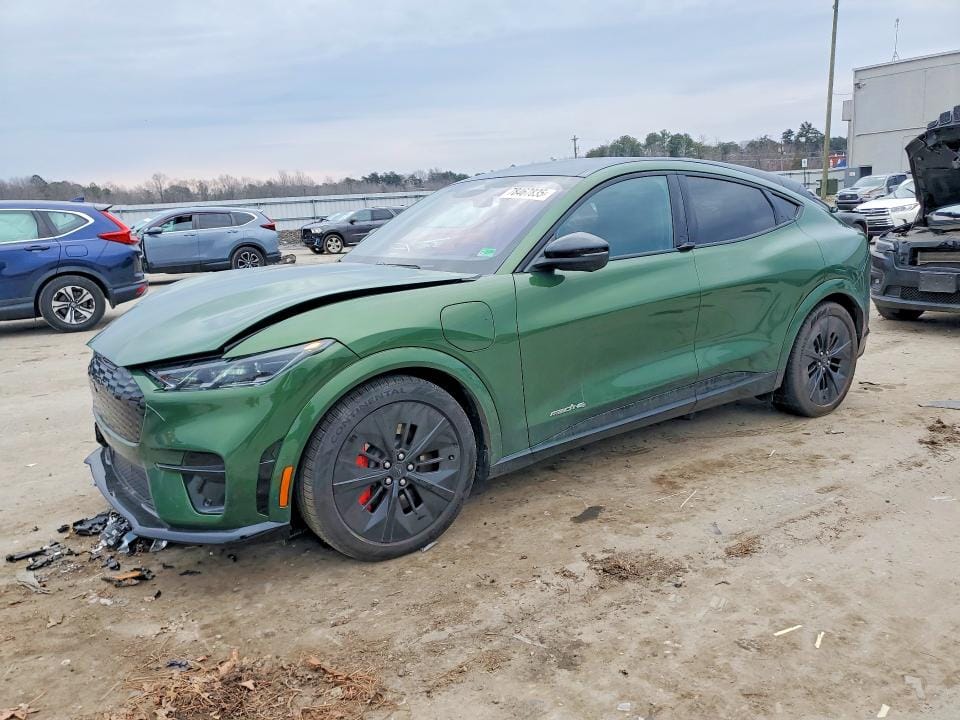 2025 Ford Mustang Mach-E