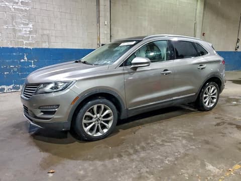 2017 Lincoln MKC, VIN 5LMCJ2D93HUL34678. Фото 1 из 6 с аукциона Copart. Каталог авто из США OpenDataCar.