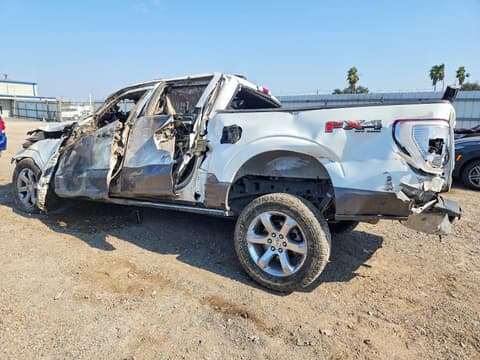 2022 Ford F-150 Lightning, VIN 1FTFW1E82NFA26844. Фото 2 з 6 з аукціону Copart. Каталог авто зі США OpenDataCar.