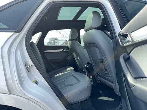 2018 Audi Q3, VIN WA1BCCFS6JR027592. Фото 6 з 6 з аукціону Copart. Каталог авто зі США OpenDataCar.