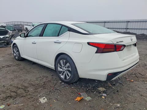 2024 Nissan Altima, VIN 1N4BL4BV2RN369951. Фото 2 з 6 з аукціону Copart. Каталог авто зі США OpenDataCar.