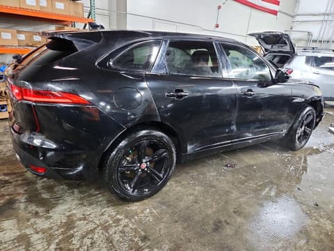 2017 Jaguar F-Pace, VIN SADCL2BV1HA897428. Фото 3 з 6 з аукціону Copart. Каталог авто зі США OpenDataCar.