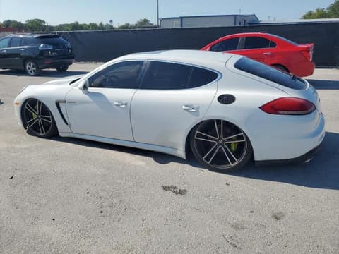 2014 Porsche Panamera, VIN WP0AD2A7XEL044285. Фото 2 з 6 з аукціону Copart. Каталог авто зі США OpenDataCar.