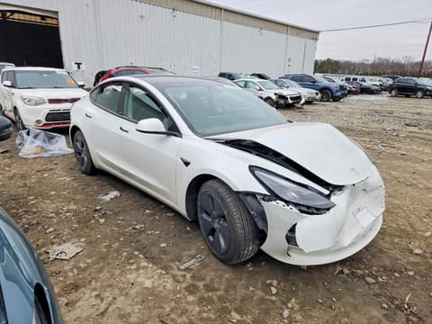 2022 Tesla Model 3, VIN 5YJ3E1EA9NF315166. Фото 4 из 6 с аукциона Copart. Каталог авто из США OpenDataCar.