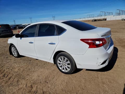2017 Nissan Sentra, VIN 3N1AB7APXHY397823. Фото 2 з 6 з аукціону Copart. Каталог авто зі США OpenDataCar.