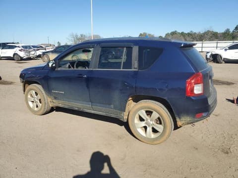2012 Jeep Compass, VIN 1C4NJDBB2CD588957. Фото 2 з 6 з аукціону Copart. Каталог авто зі США OpenDataCar.