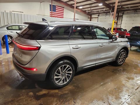 2021 Lincoln Corsair, VIN 5LMCJ1D96MUL10671. Фото 3 з 6 з аукціону Copart. Каталог авто зі США OpenDataCar.