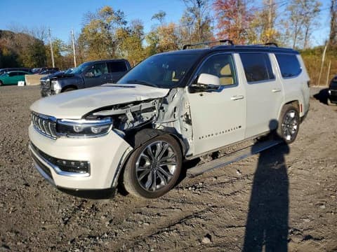 2022 Jeep Grand Wagoneer, VIN 1C4SJVGJ3NS141643. Фото 1 из 6 с аукциона Copart. Каталог авто из США OpenDataCar.