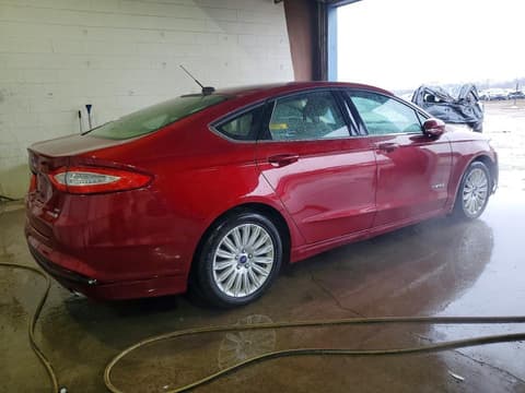 2016 Ford Fusion, VIN 3FA6P0LU3GR318361. Фото 3 з 6 з аукціону Copart. Каталог авто зі США OpenDataCar.