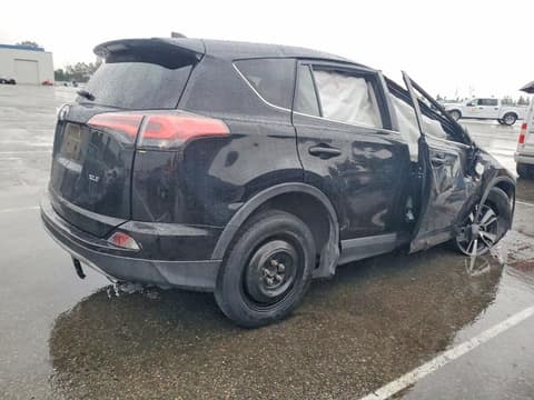 2018 Toyota RAV4, VIN 2T3WFREV0JW484668. Фото 3 з 6 з аукціону Copart. Каталог авто зі США OpenDataCar.