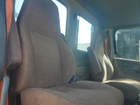 2017 Freightliner Cascadia 125, VIN 1FUJGEDR9HLHZ7991. Фото 6 з 6 з аукціону Copart. Каталог авто зі США OpenDataCar.