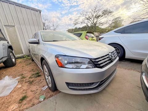 2013 Volkswagen Passat, VIN 1VWBN7A35DC046713. Zdjęcie 1 z 6 z aukcji Copart. Katalog aut z USA OpenDataCar.