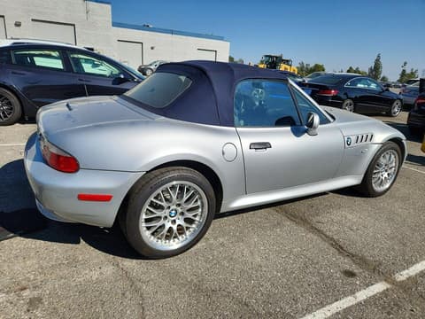 2001 Bmw Z3, VIN WBACN53461LJ58687. Фото 3 из 6 с аукциона Copart. Каталог авто из США OpenDataCar.