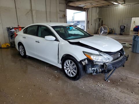 2016 Nissan Altima, VIN 1N4AL3AP5GC179790. Фото 4 з 6 з аукціону Copart. Каталог авто зі США OpenDataCar.