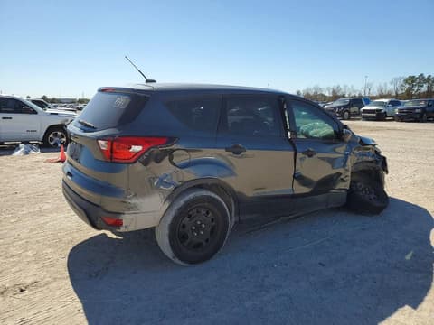 2019 Ford Escape, VIN 1FMCU0F78KUA34331. Фото 3 з 6 з аукціону Copart. Каталог авто зі США OpenDataCar.