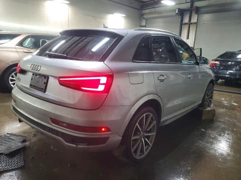 2018 Audi Q3, VIN WA1BCCFS8JR033605. Фото 3 из 6 с аукциона Copart. Каталог авто из США OpenDataCar.