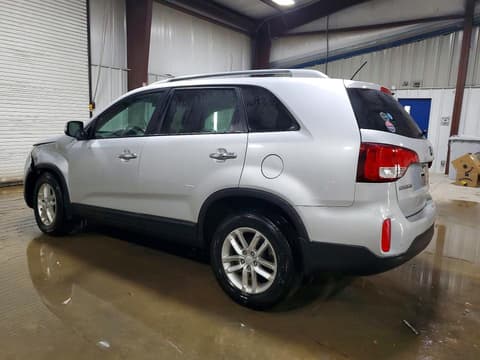 2015 Kia Sorento, VIN 5XYKT3A66FG617880. Фото 2 з 6 з аукціону Copart. Каталог авто зі США OpenDataCar.