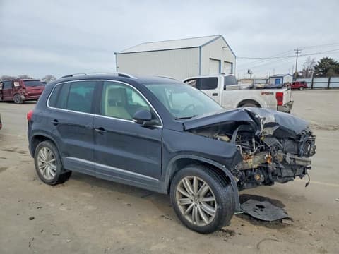 2013 Volkswagen Tiguan, VIN WVGBV3AX4DW612966. Zdjęcie 4 z 6 z aukcji Copart. Katalog aut z USA OpenDataCar.