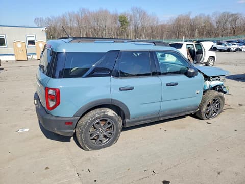 2022 Ford Bronco Sport, VIN 3FMCR9B67NRE36839. Фото 3 з 6 з аукціону Copart. Каталог авто зі США OpenDataCar.