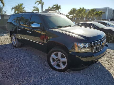 2013 Chevrolet Suburban, VIN 1GNSKKE71DR255222. Фото 4 з 6 з аукціону Copart. Каталог авто зі США OpenDataCar.