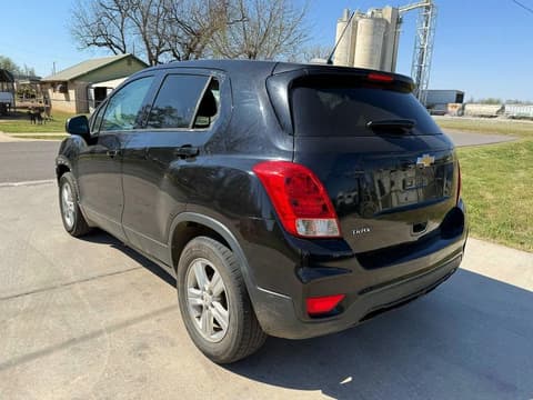 2020 Chevrolet Trax, VIN KL7CJKSBXLB085648. Фото 3 з 6 з аукціону Copart. Каталог авто зі США OpenDataCar.