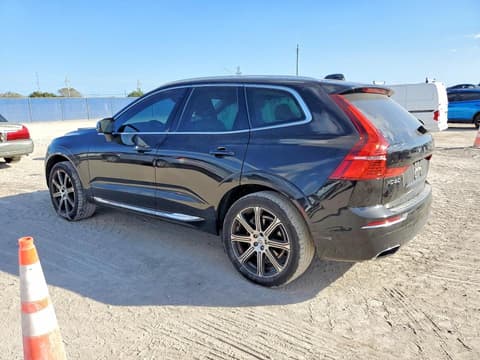 2018 Volvo XC60, VIN YV4A22RL6J1049817. Фото 2 з 6 з аукціону Copart. Каталог авто зі США OpenDataCar.