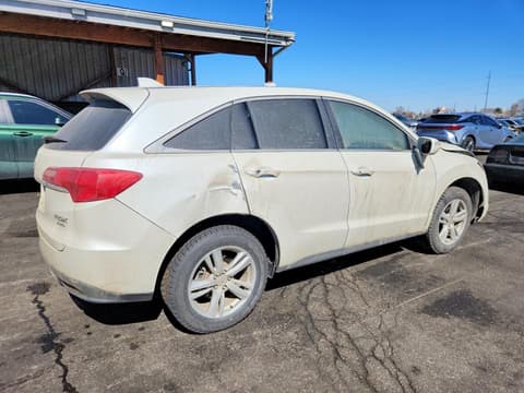 2015 Acura RDX, VIN 5J8TB4H38FL011348. Фото 3 з 6 з аукціону Copart. Каталог авто зі США OpenDataCar.