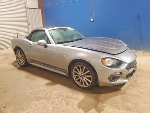 2017 Fiat 124 Spider, VIN JC1NFAEK0H0106770. Фото 4 з 6 з аукціону Copart. Каталог авто зі США OpenDataCar.