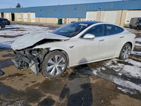 2021 Tesla Model S, VIN 5YJSA1E2XMF422838. Фото 1 из 6 с аукциона Copart. Каталог авто из США OpenDataCar.