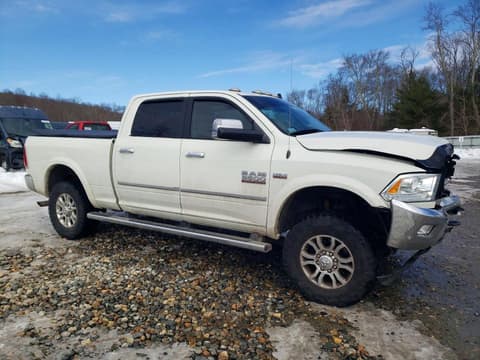 2017 Ram 3500, VIN 3C63R3EJ5HG566384. Фото 4 з 6 з аукціону Copart. Каталог авто зі США OpenDataCar.