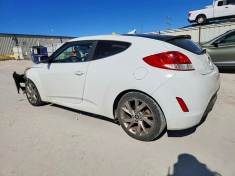 2017 Hyundai Veloster, VIN KMHTC6AD6HU311134. Фото 2 з 6 з аукціону Copart. Каталог авто зі США OpenDataCar.